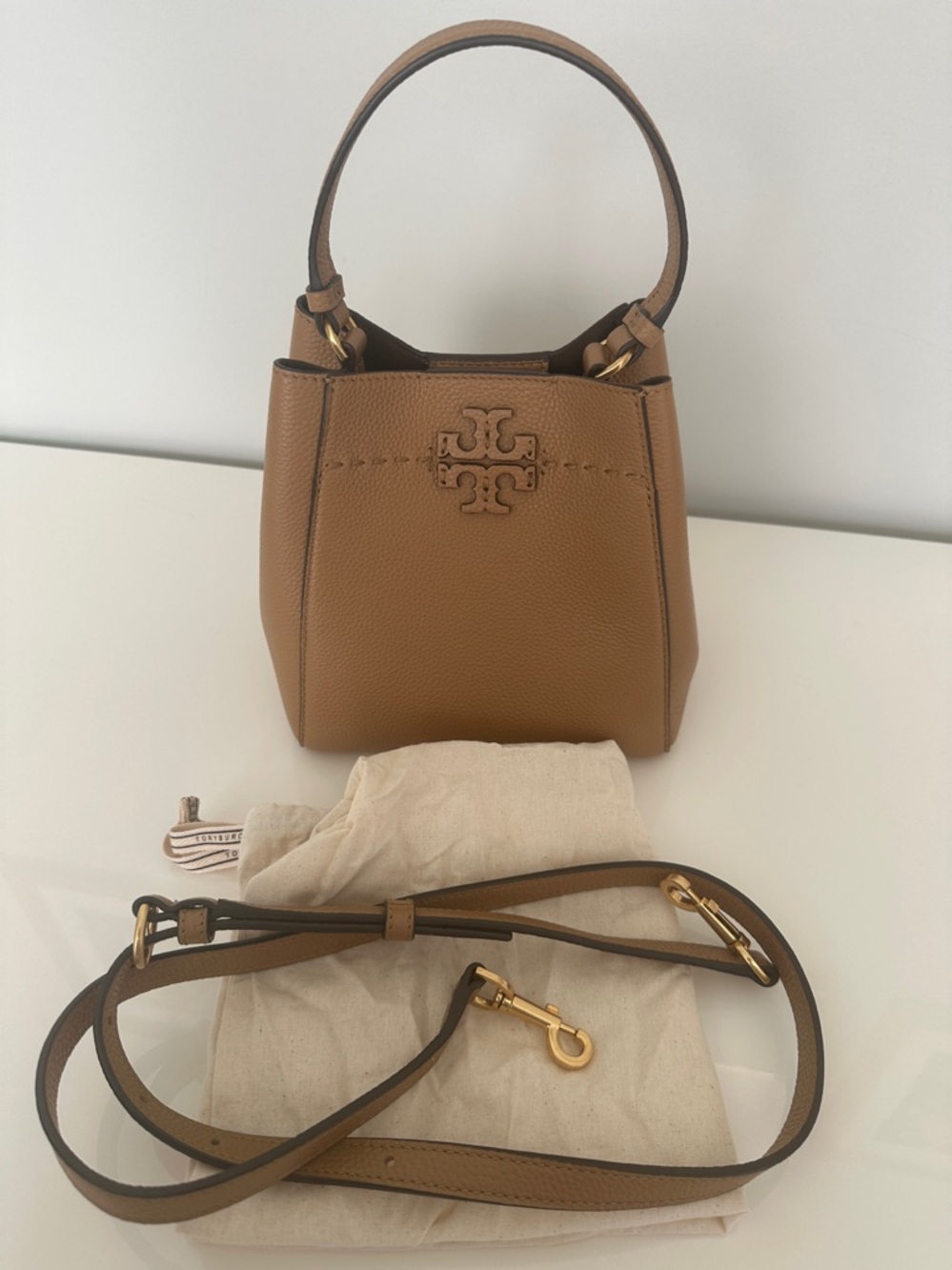 Tory Burch Small McGraw Crossbody Bucket Bag in Tiramisu - Picture 3 of 16